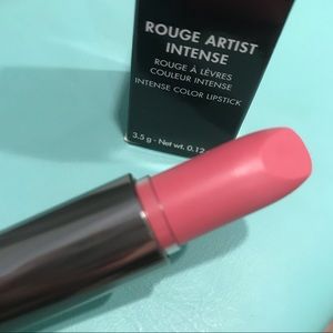 BNIB Makeup forever rouge artist intense in mat5