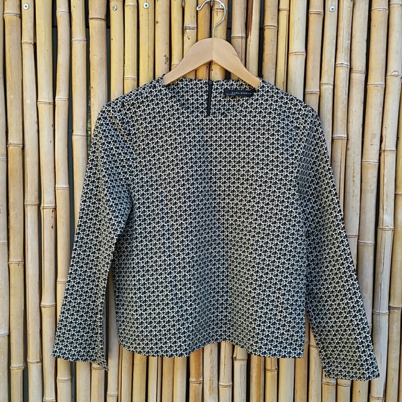 Zara Tops - ZARA Black & White Print Poly Blend L/S Blouse Sm