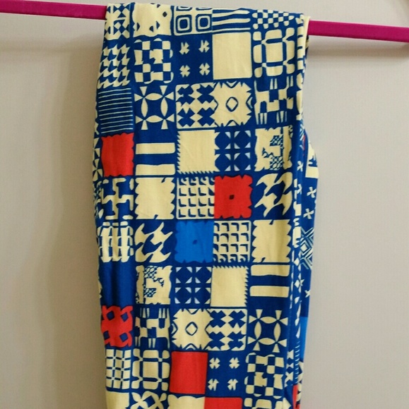 Lularoe OS leggings - Picture 1 of 3