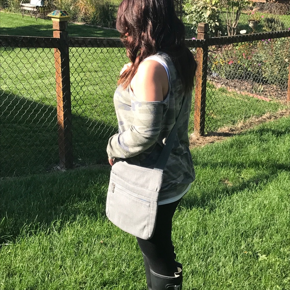 Thirty-one crossbody handbag