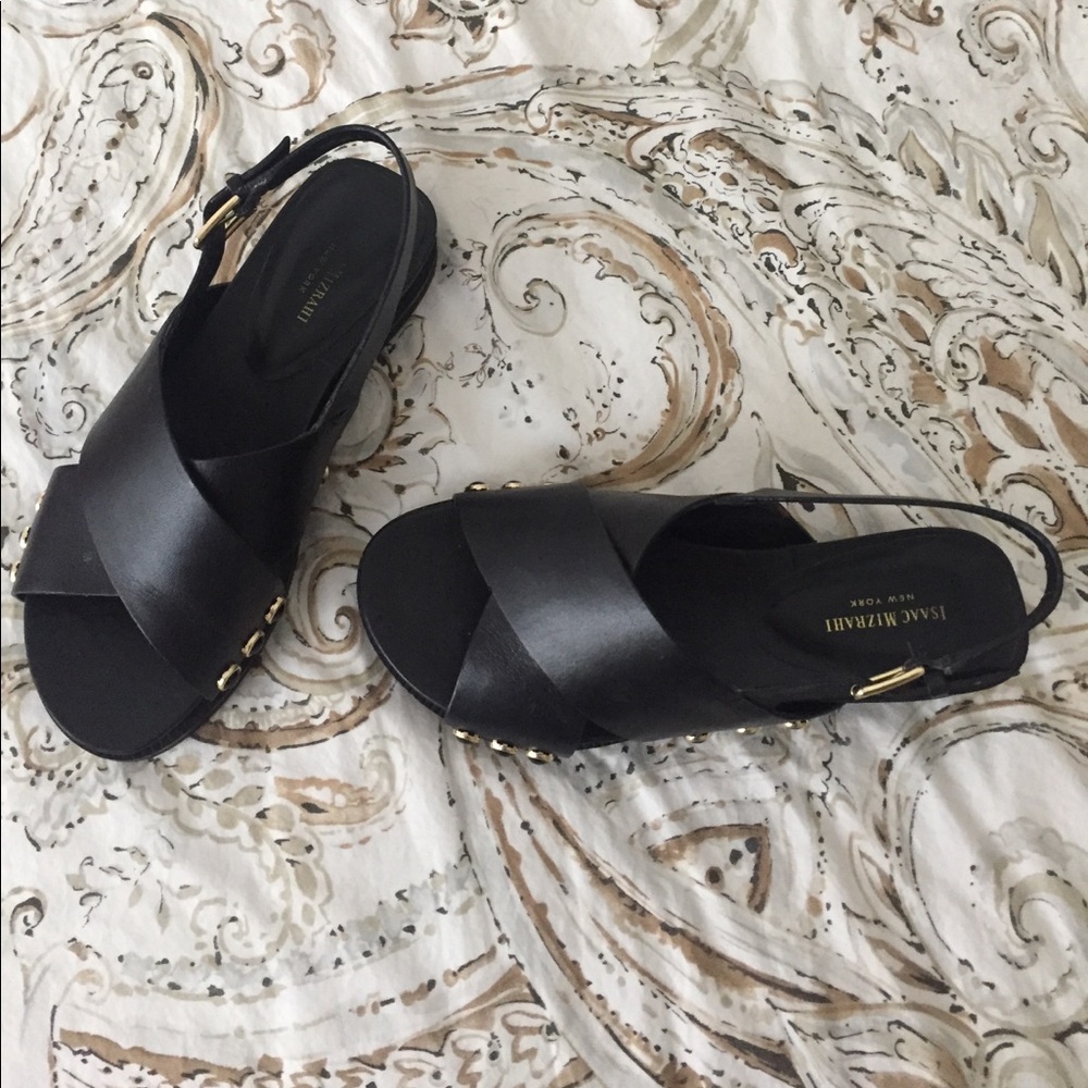Isaac Mizrahi NY leather sandals in original box.