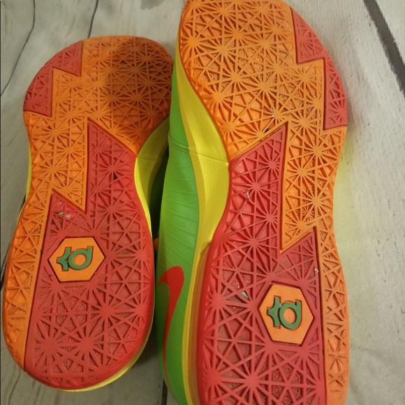 Nike KD 6 (GS) - Picture 7 of 7