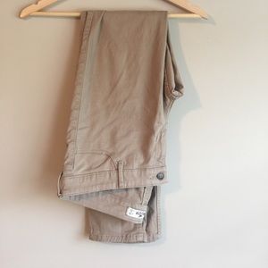 Skinny Holister Khakis!