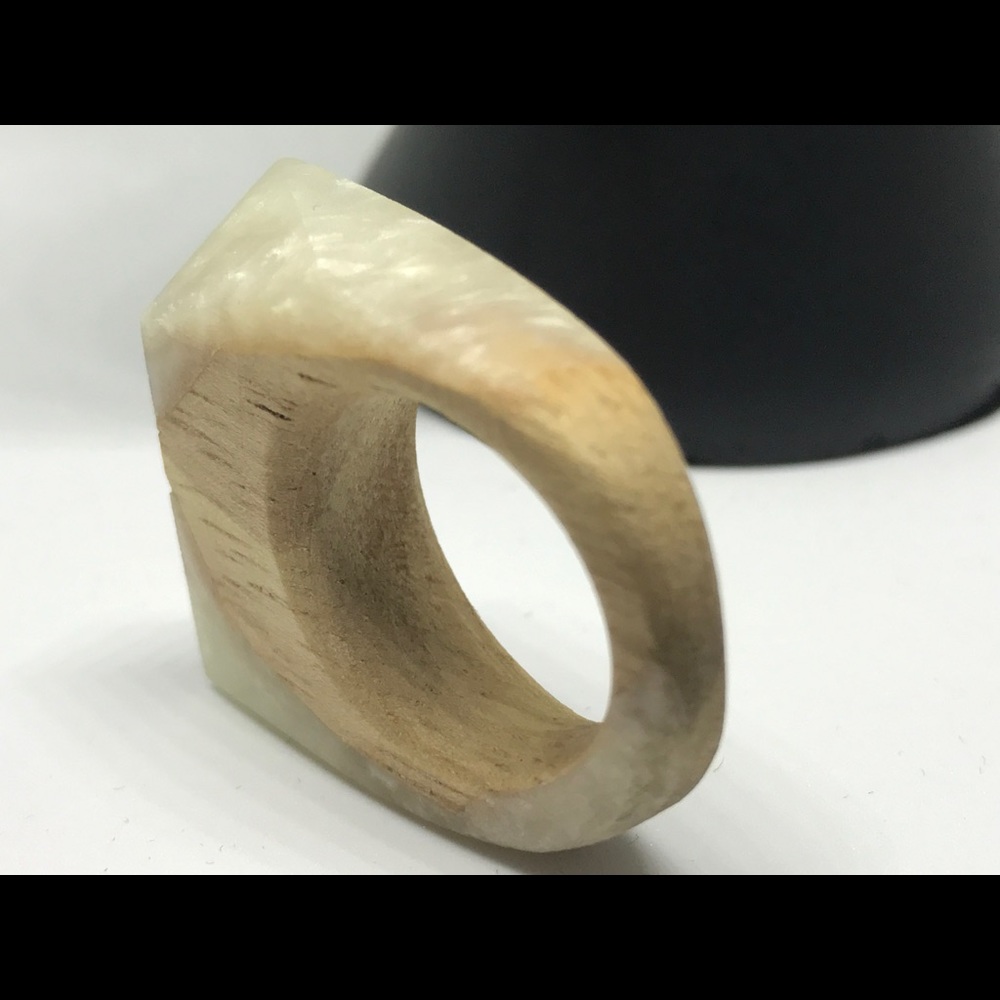 Ring - Picture 7 of 7
