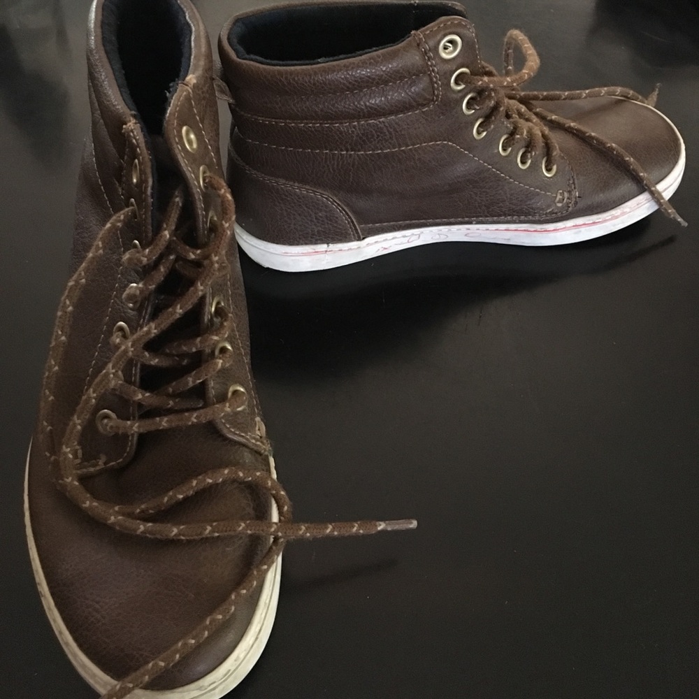 Boots boy shoes!!