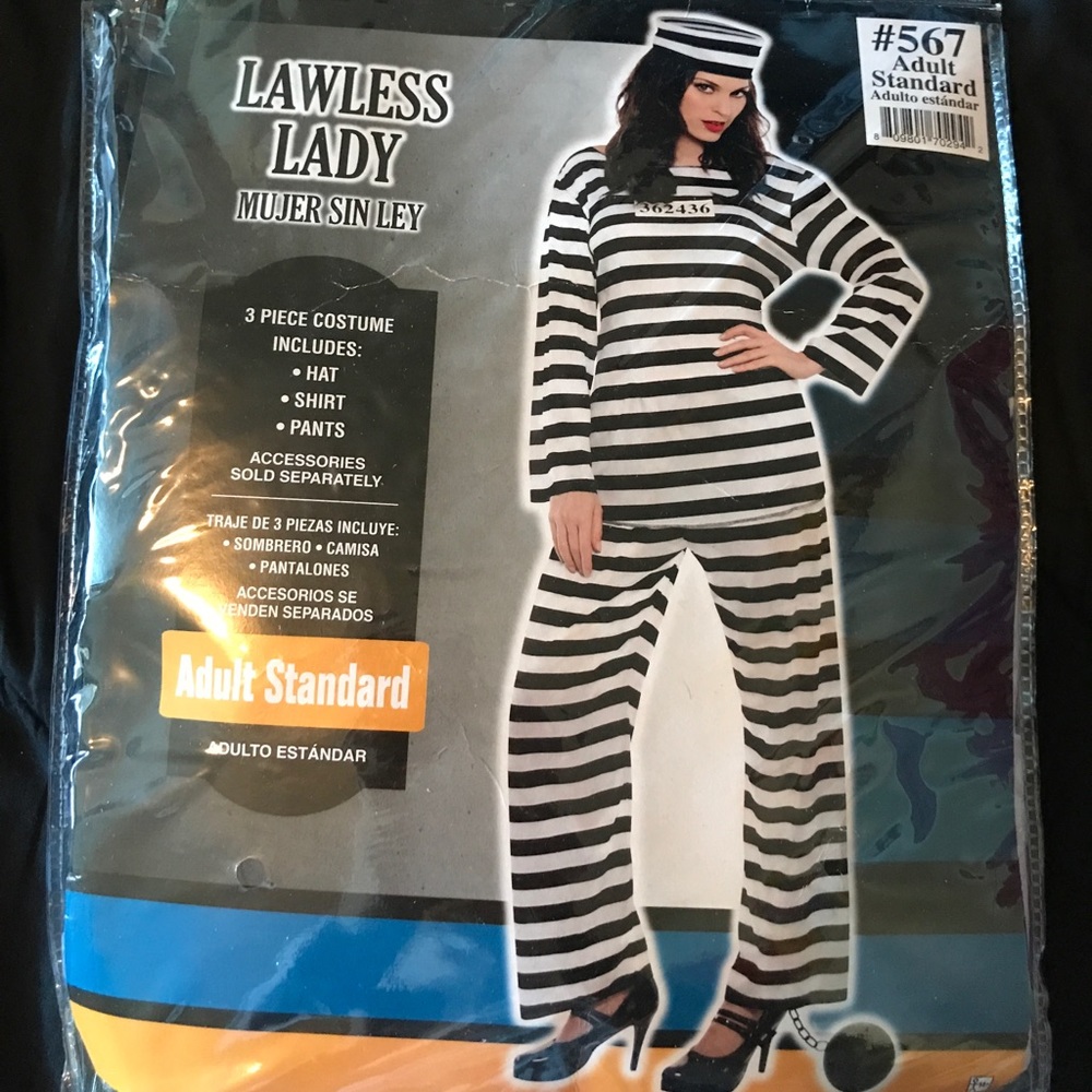 “Lawless Lady” Halloween Costume!