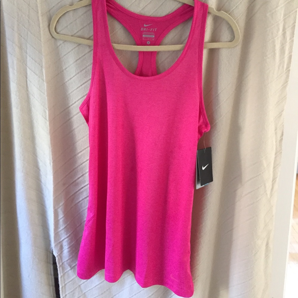 Nike dry-fit workout tank. New with tags.
