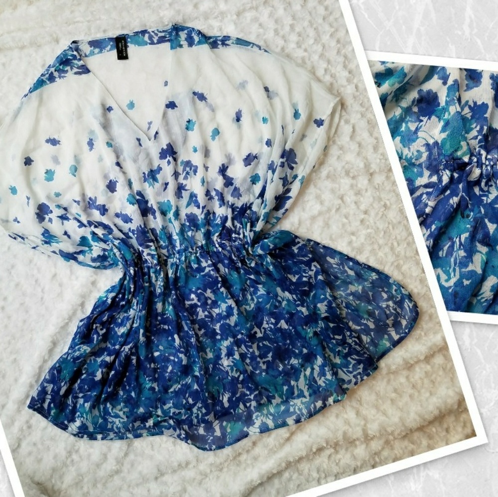 Jones New York Sheer Floral Top