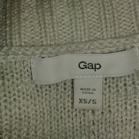 GAP SILVER METALLIC SHAWL KNIT VEST - Picture 3 of 3