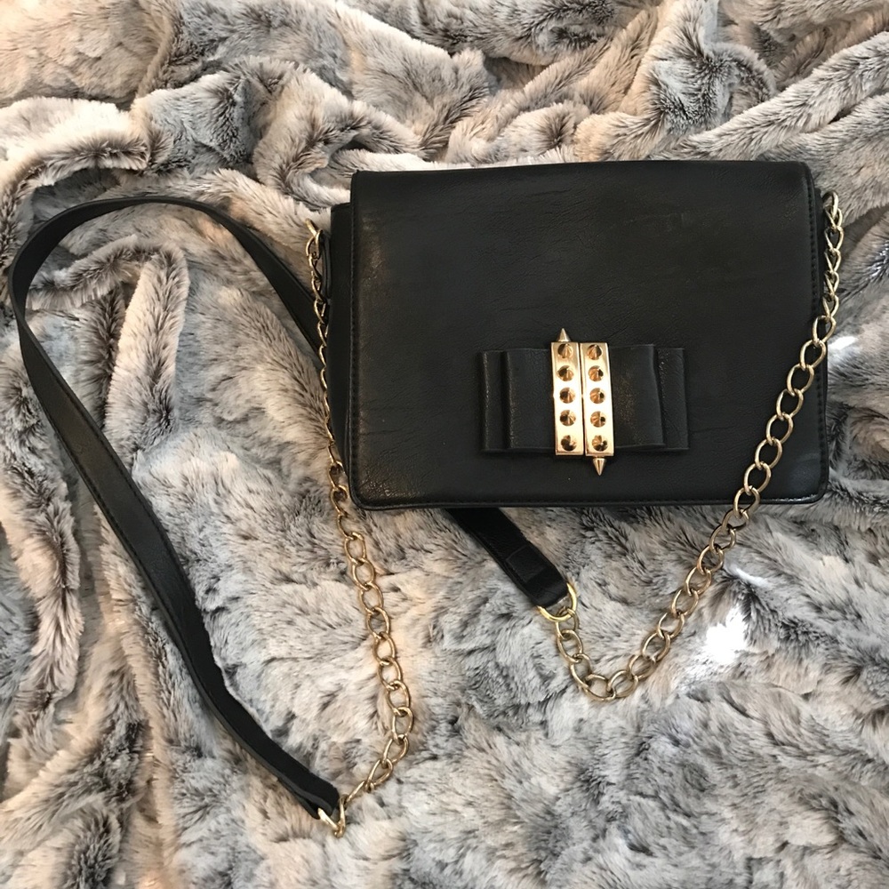 Black Faux Leather Bow Purse