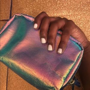 Holographic Clutch