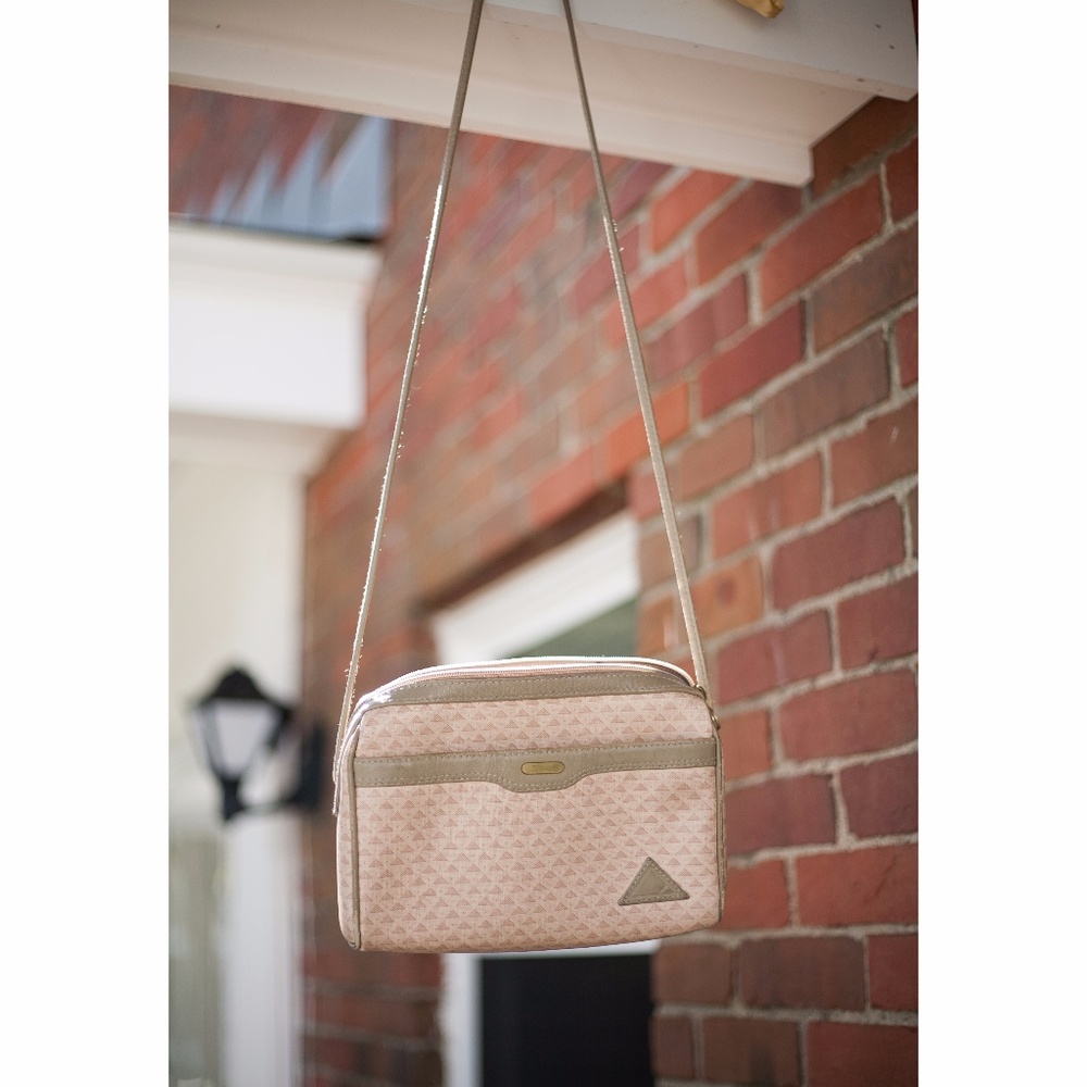 Vintage 1984 Liz Claiborne Purse!