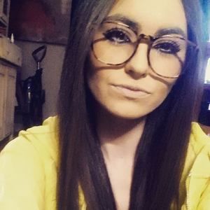 Meet your Posher, Bailey