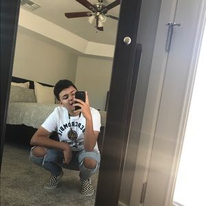 Meet your Posher, Bryant