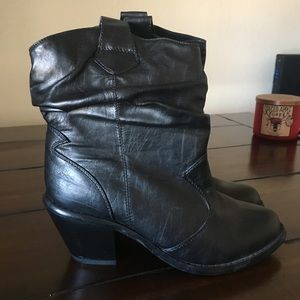 Black cowboy booties