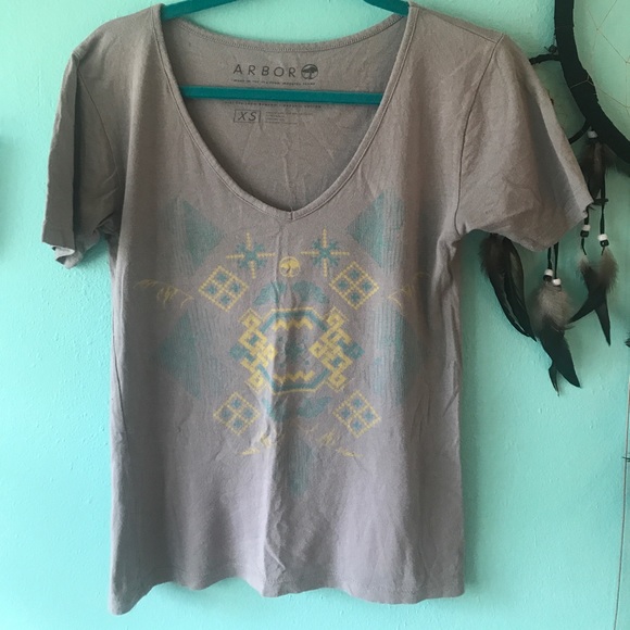 Geometric Nature Bamboo Vneck - Picture 1 of 4