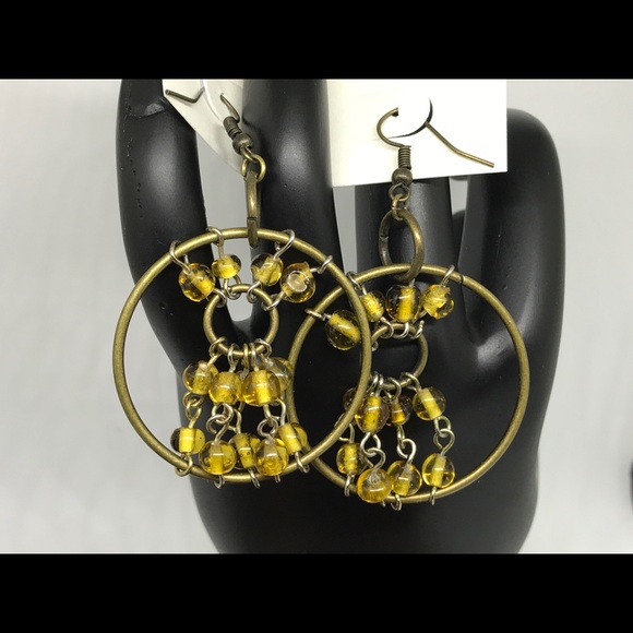 Beaded Earrings - Picture 6 of 8