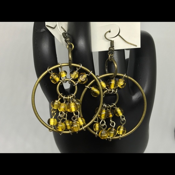 Beaded Earrings - Picture 7 of 8