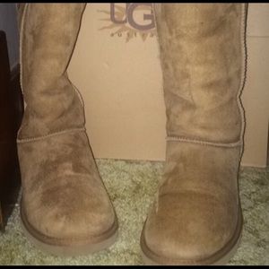 Ugg classic tall