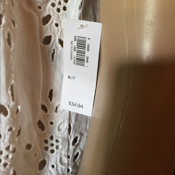 NWT old navy blouse with tags - Picture 2 of 8