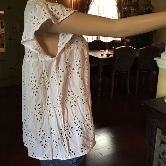 NWT old navy blouse with tags - Picture 6 of 8