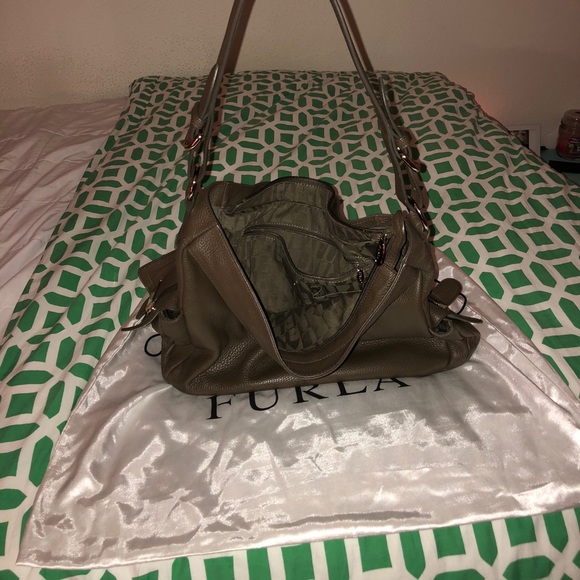 Authentic Furla leather handbag - Picture 3 of 6