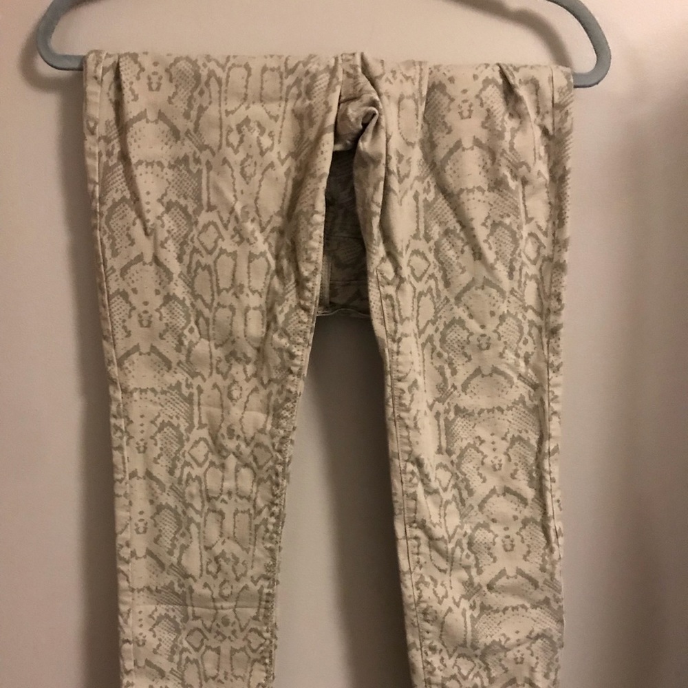 Old navy jeans