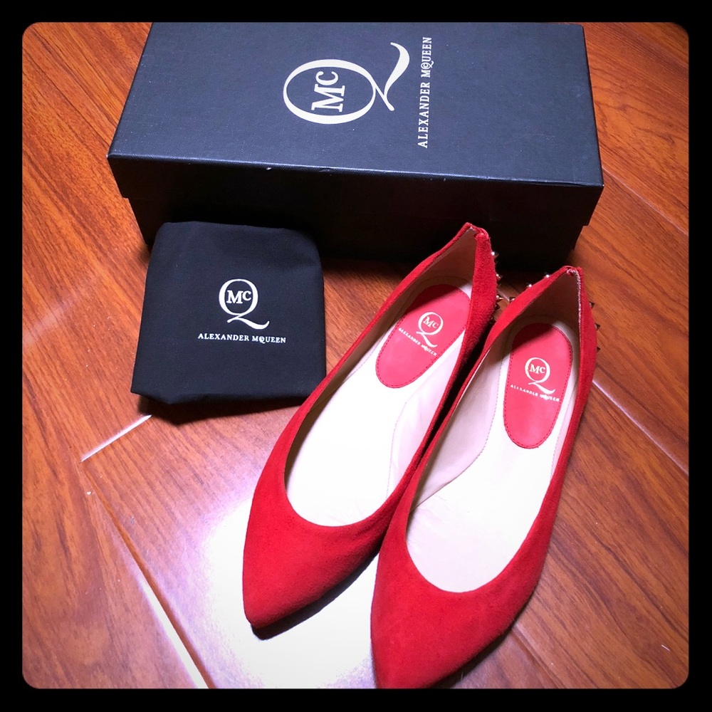 Alexander McQueen Studded Pointy Flat - Blood Red
