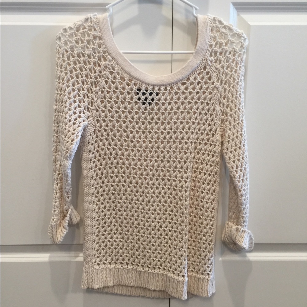 Cute sweater!