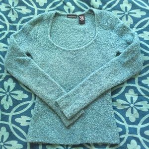 3 for $10 🍭 soft fuzzy teal sweater