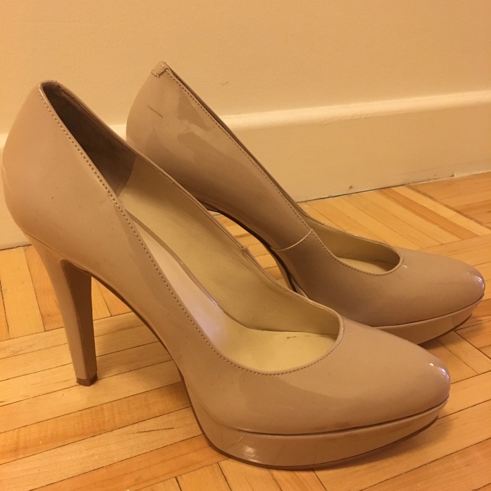 Nine West pumps