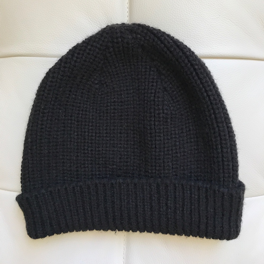 ASOS BLACK BEANIE