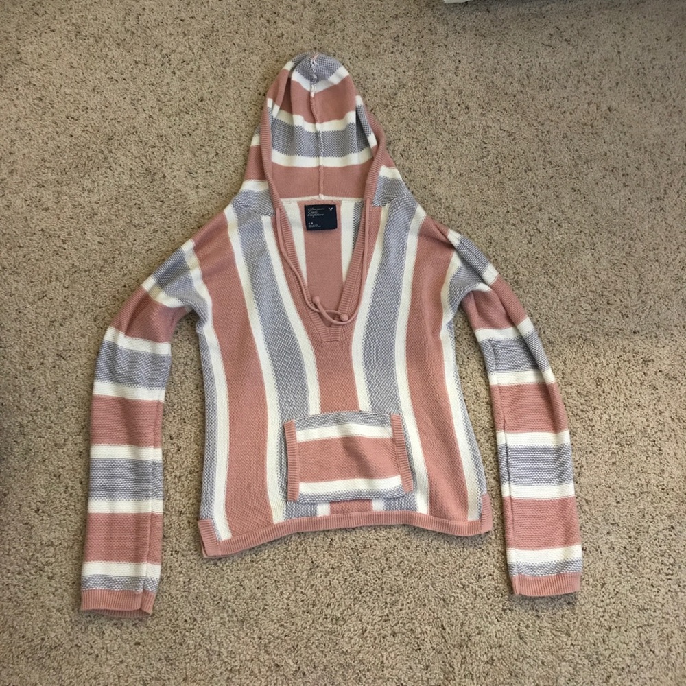American eagle sweater