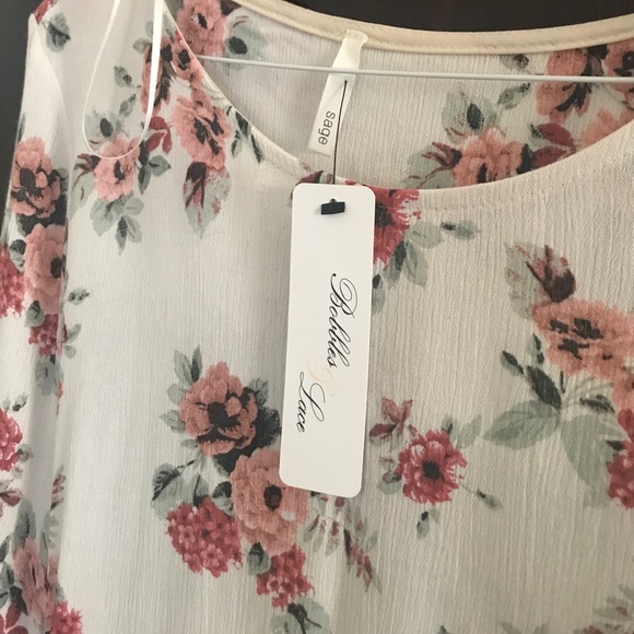 NWT Floral Shirt - Picture 3 of 3