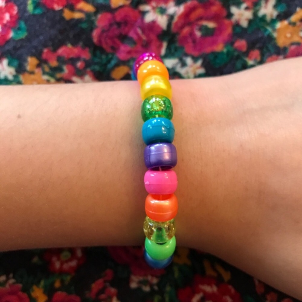 ✨Made in 🇺🇸 Rainbow 🌈 Bead Sparkly Bracelet✨
