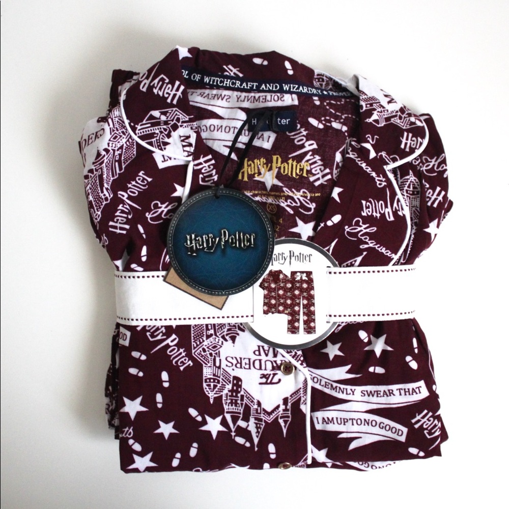 SOLD! Harry Potter Primark Pajama Set - Picture 1 of 6