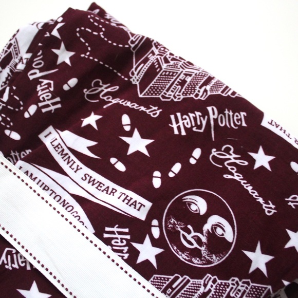 SOLD! Harry Potter Primark Pajama Set - Picture 4 of 6