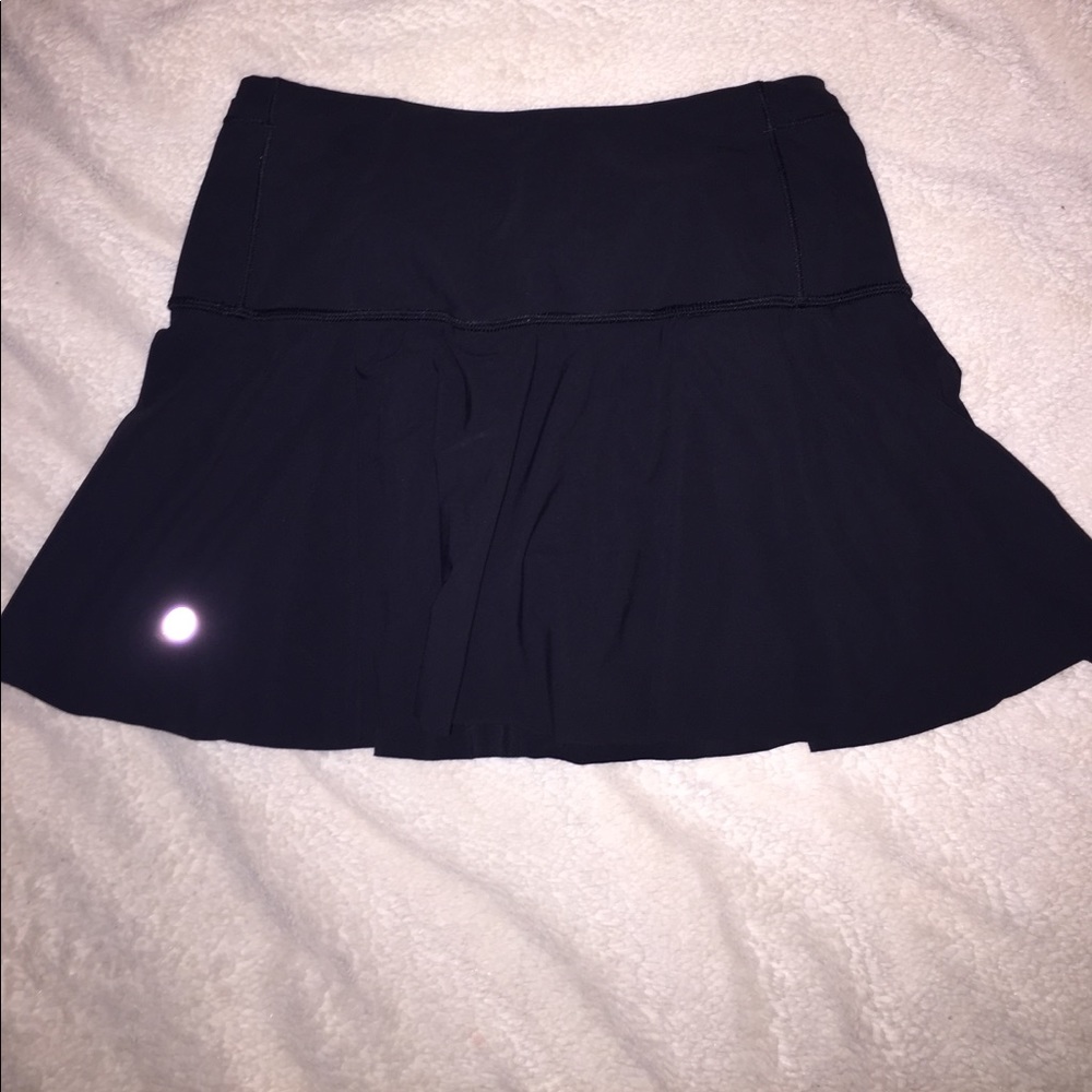 Black lululemon tennis skirt