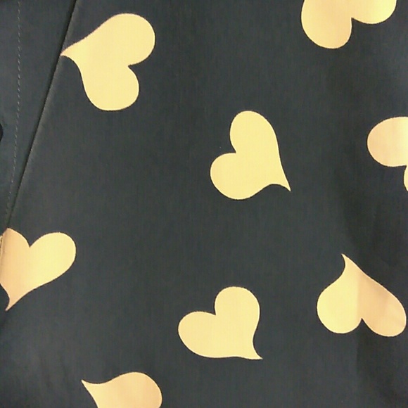 SOLD Lc Lauren Conrad Bold heart top Blouse - Picture 4 of 6