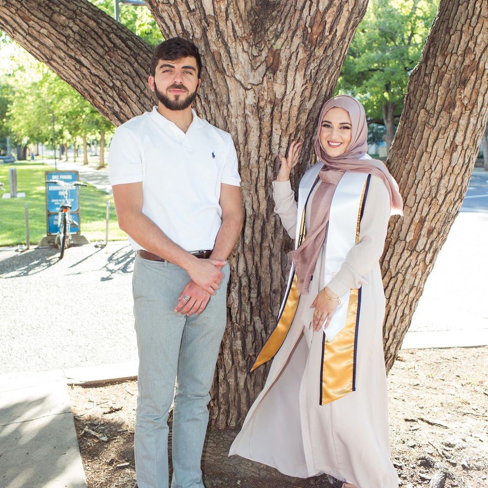 Meet your Posher, Hanadi