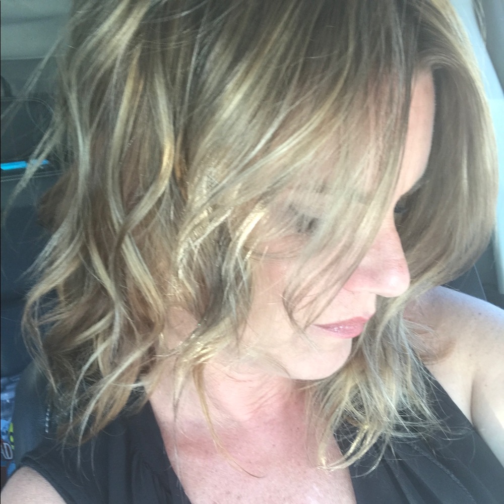 Meet your Posher, Tina