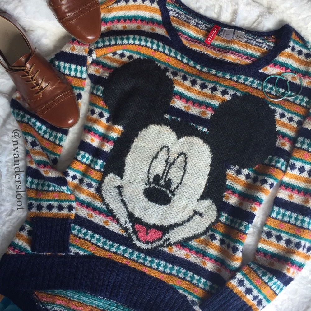 Mickey vintage style sweater