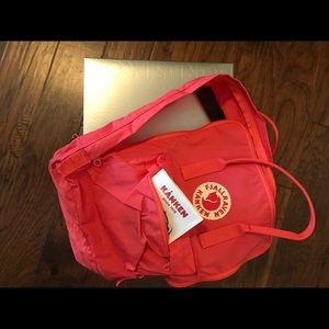 Fjallraven Backpack - Peach Pink