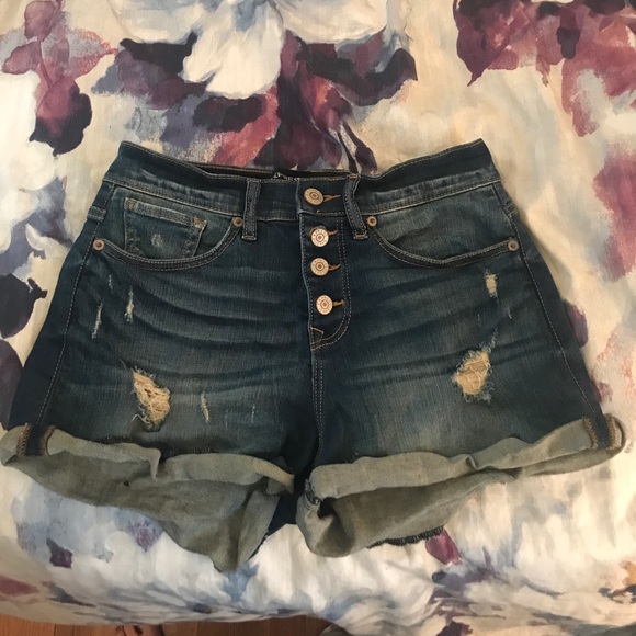 Express Jean Shorts - Picture 1 of 1