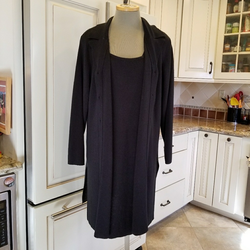 Two-Piece Lightweight Knit!!!