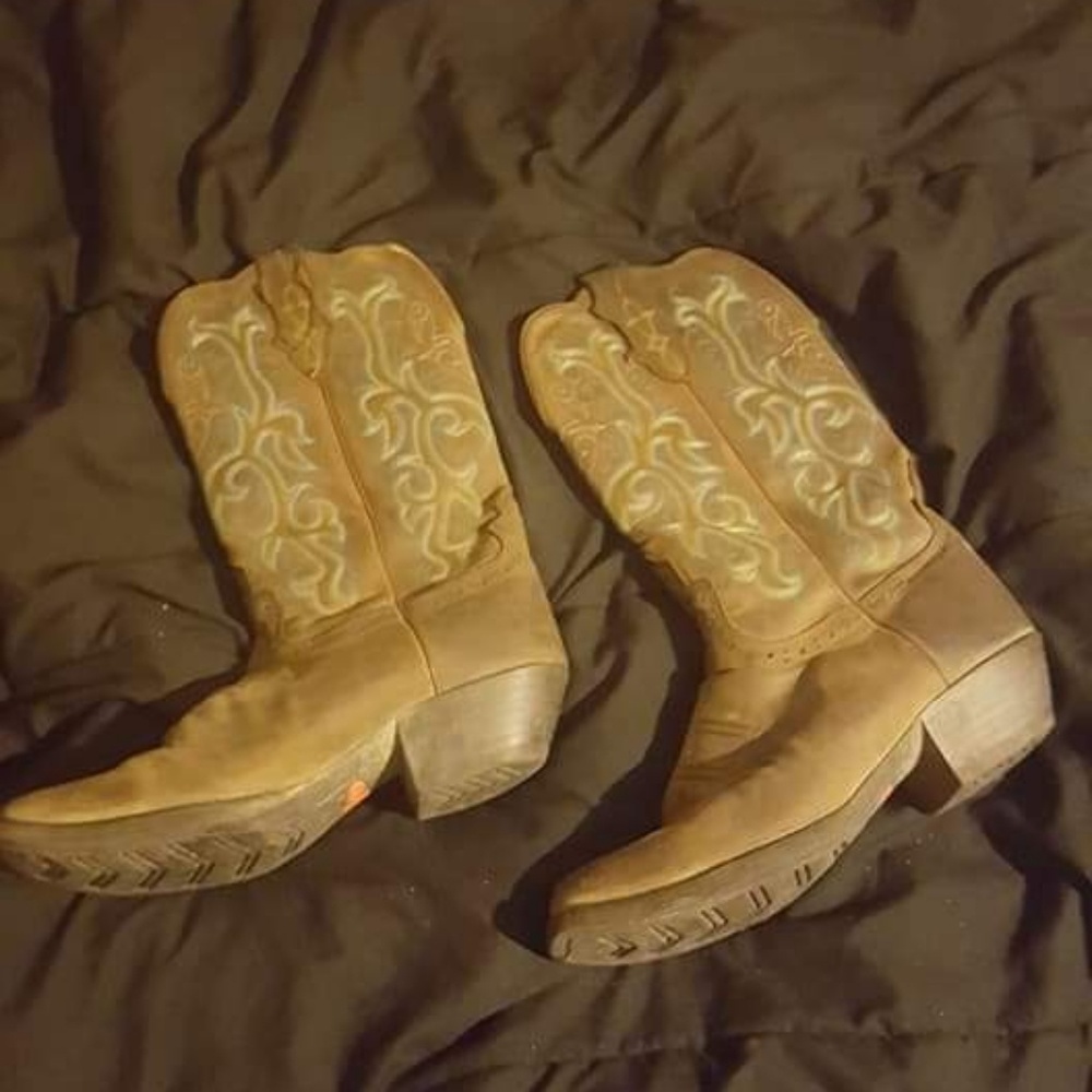 Justin boots