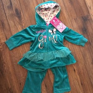 Girls velour suit