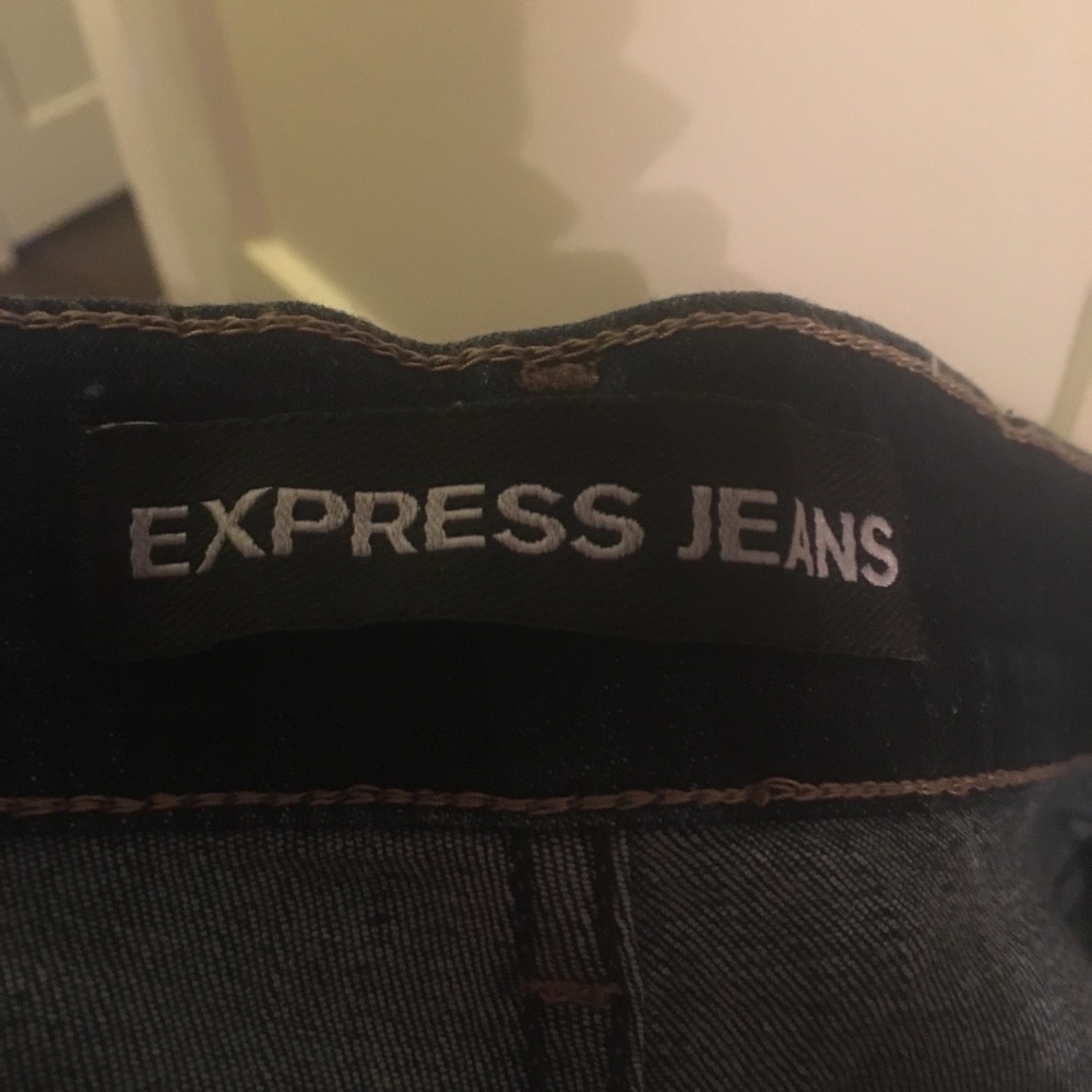 Jeans - Picture 3 of 4