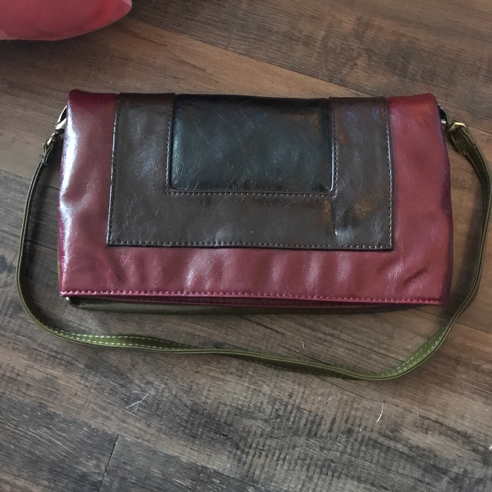 SR2 Convertible Clutch