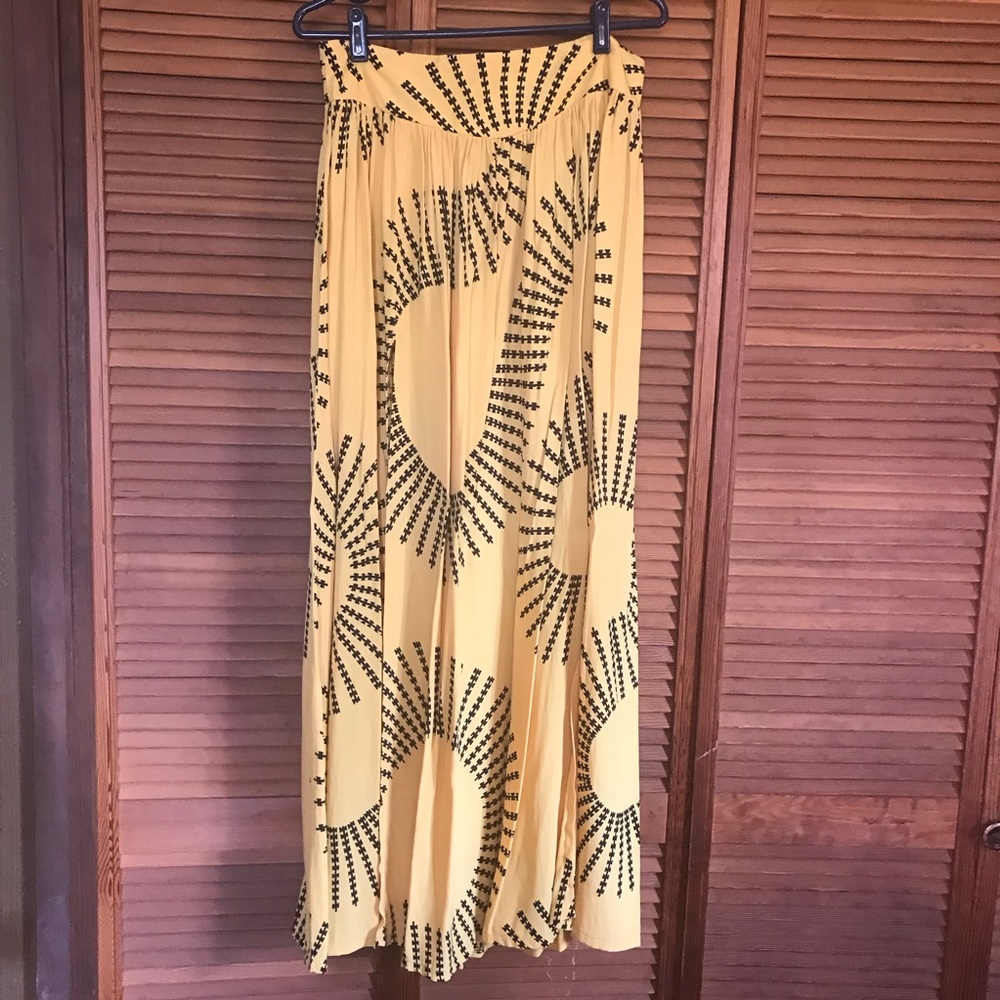 Manaola Skirt, Pewa Print, Size M/L